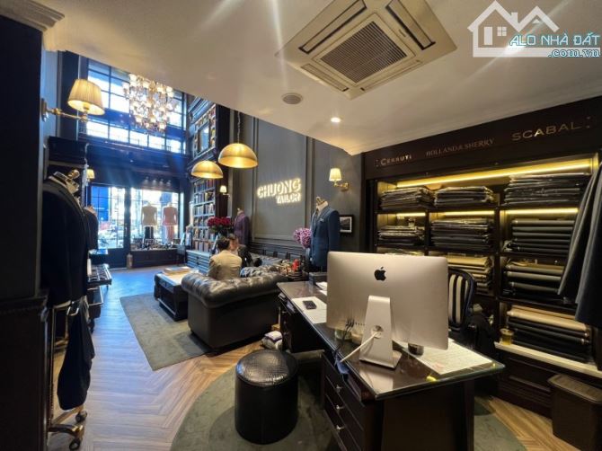 Bán nhà mặt tiền Trần Hưng Đạo-gần Bùi Viện-nhà mới-nội thất đẹp-10PN-thang máy - 2