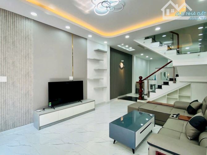 4❌11m, NHÀ BÁN 3 TẦNG, HẺM XE HƠI THÔNG, THỐNG NHẤT, P16 GÒ VẤP, 6 TỶ HƠN - 2