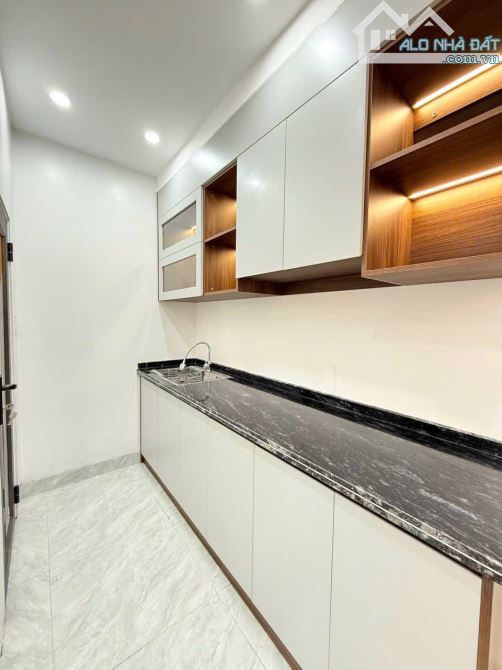 1,789 tỷ.Trần Nguyên Hãn, Lê Chân, 23m2, nhà 3 tầng ở ngay - 2