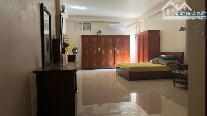 Bán nhà mặt phố An Trạch. Đống Đa 102m x 4T. Mặt tiền 3.8m. Giá 52. tỷ - 2