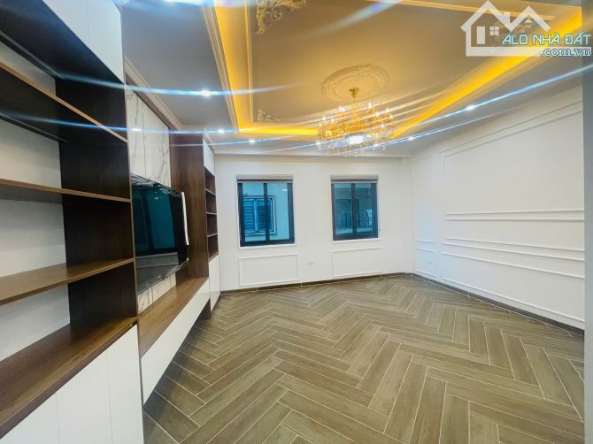 Hiếm! Nhà cực đẹp 43m2x7T thang máy. Ngõ thông KĐT Ciputra, ô tô  vào nhà phố Xuân Đỉnh. - 2