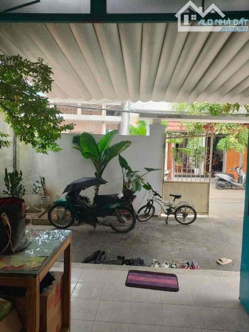 NHÀ MẶT TIỀN MAI LÃO BẠNG - DIỆN TÍCH LỚN - MẶT TIỀN RỘNG - GẦN CHỢ ĐỐNG ĐA - VỪA Ở VỪA KD - 2