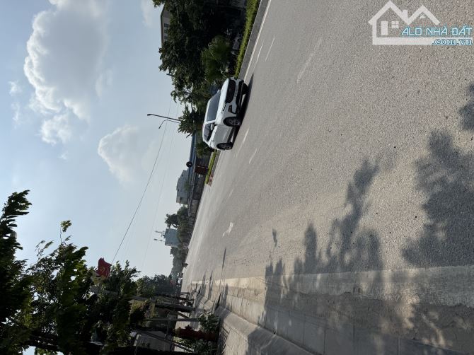BÁN GẤP NHÀ 3 TẦNG MẶT ĐƯỜNG LÊ HỮU TỰU – NGUYÊN KHÊ – ĐÔNG ANH  •  Diện tích: 96m², mặt t - 2