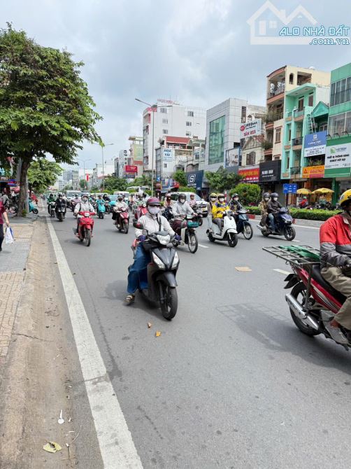 MTKD Siêu Phẩm Mini CỘNG HOÀ DT 4,1x5  giá 7,2 tỷ - 2