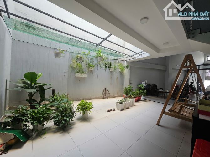 C/C bán nhà MT Lũy Bán Bích, 5 tầng, KD sầm uất, chỉ hơn 26 tỷ TL - 2