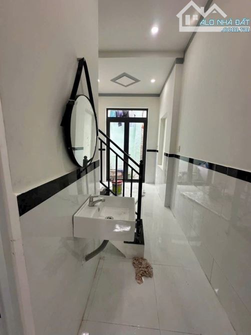 NHÀ 1 TRỆT 1 LẦU – NGAY TRƯỜNG KIM ĐỒNG, P. BIÊN HOÀ. - 2