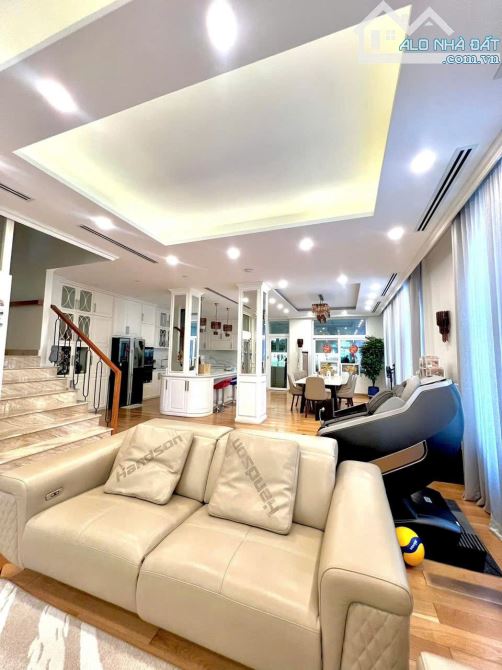 🏡BIỆT THỰ ĐẲNG CẤP – GÓC 2 MẶT THOÁNG – COMPOUND 357A NGUYỄN TRỌNG TUYỂN – PHÚ NHUẬN - 2