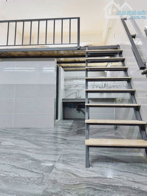 Bán Tòa 16 CHDV Hẻm 496/ Dương Quảng Hàm, Quận Gò Vấp. DT 4.6mx35m, HĐT 60tr. Giá 16.5 tỷ - 2