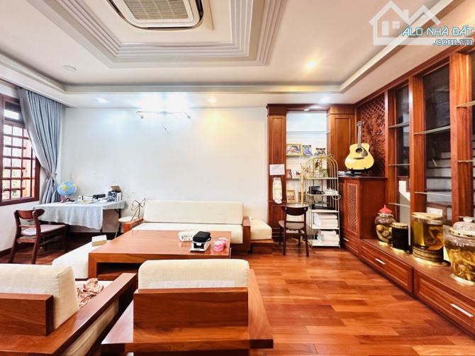 BÁN GẤP BIỆT THỰ ĐẸP, TRUNG MỸ TÂY 19, TẶNG NỘI THẤT, QUẬN 12, DT 125M2(5.1 × 25), GIÁ RẺ - 2