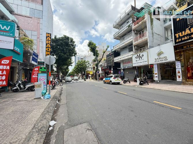 Bán Gấp MT Lê Văn Sỹ P14 Q3 - 4,2*25m-3Tầng - Hđt 70tr/1T - Giá 32Tỷ - 3