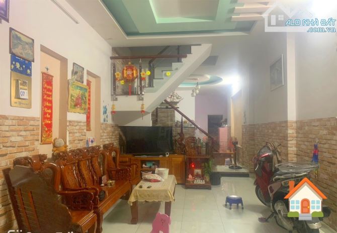 🎯 NHÀ 3 TẦNG HXH 5M - HOÀN CÔNG ĐẦY ĐỦ - DT 98M² – ĐÔNG HÒA DĨ AN - CHỈ 4.9 TỶ - 3