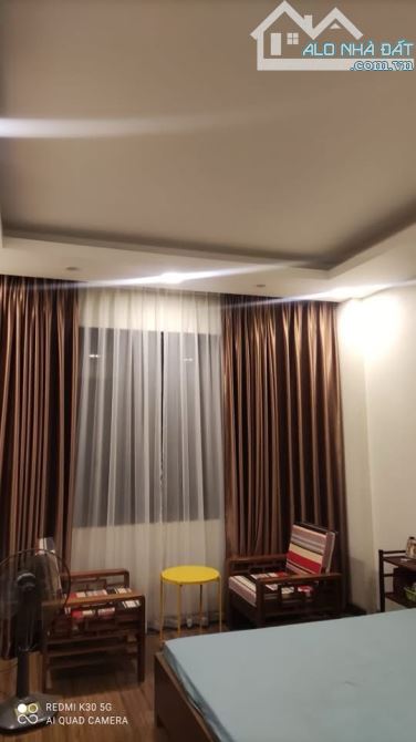 🏠 BÁT KHỐI _ LONG BIÊN 💎 DÂN XÂY TÂM HUYẾT 50m² × 5 TẦNG - 4PN FULL NỘI THẤT 💰 Giá 8,15 - 3