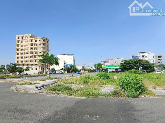 Bán lô đất 600m2 2 mặt tiền Minh Mạng cách biển 1 block cực VIP chỉ 45 tỷ - 3