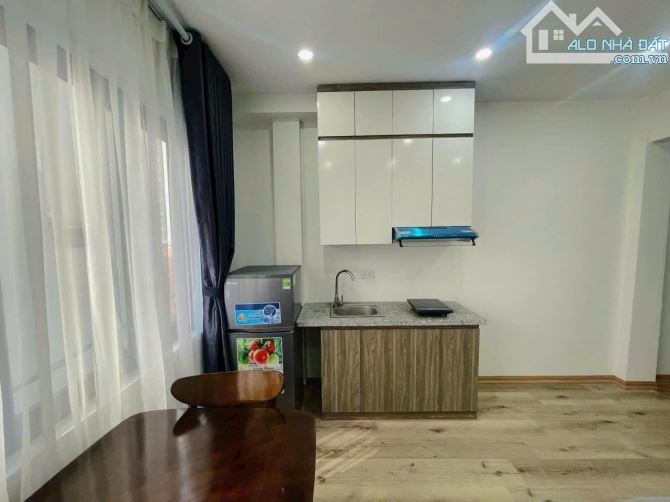 Tòa nhà 6 tầng Chùa Láng 82m quận Đống Đa Hà Nội tiện ích trung tâm lên Ba Đình Lotte Towe - 3