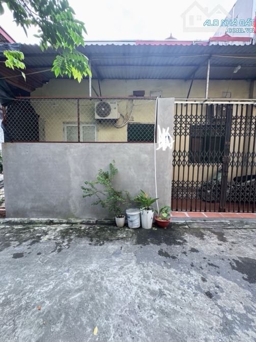Bán đất tặng nhà cấp 4 Trâu Quỳ đường ô tô tải thông - 3