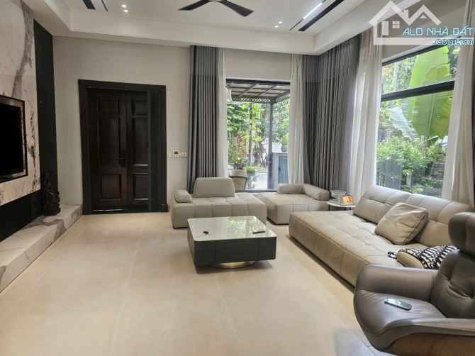 Bán căn BT 3,5 tầng nội thất xịn xò, nhìn vườn hoa khu đô thị Hud Trầu Cau, tp BN ♦️DT 212 - 3