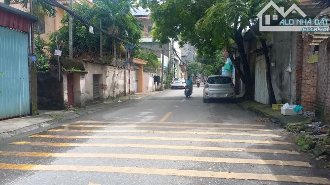 Bán nhà mặt phố Tư Đình, Kinh doanh đỉnh, 130m2, mt 7.4m, 28 tỷ, nở hậu. - 3