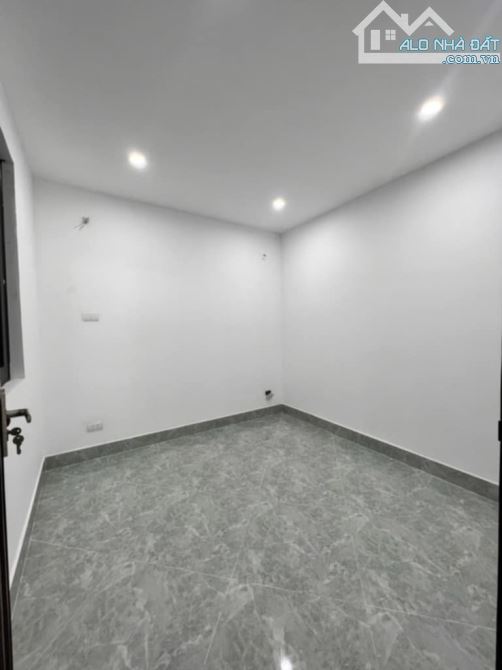 BÁN NHÀ ĐẠI TỪ 5 TẦNG 4 PHÒNG MT 6M NGÕ NÔNG 6.6 TỶ - 3