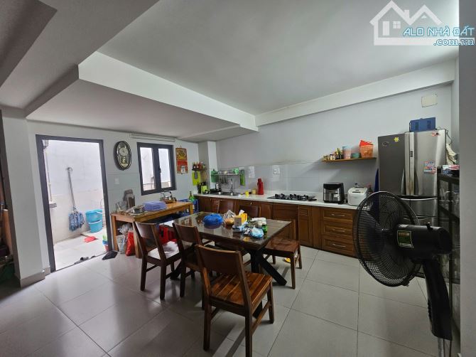 C/C bán nhà MT Lũy Bán Bích, 5 tầng, KD sầm uất, chỉ hơn 26 tỷ TL - 3