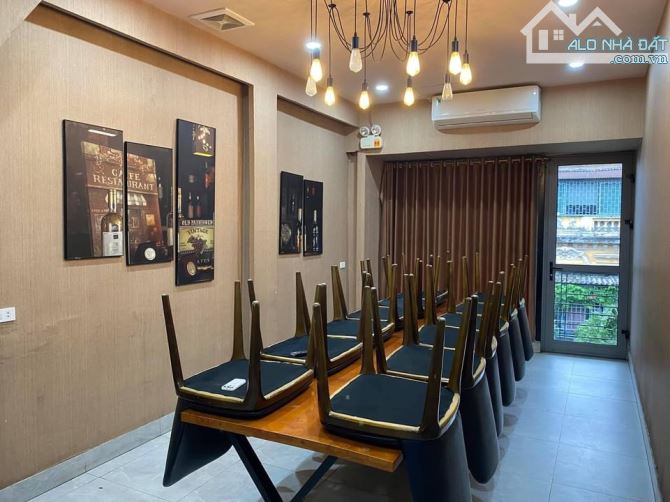 Bán nhà 88m mặt phố Đào Đình Luyện Việt Hưng, đường trước rộng 40m, đối diện Vinhomes - 3