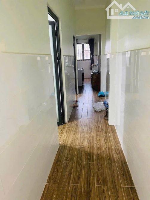 Kẹt tiền bán gấp căn nhà Đ.Phan Văn Hớn, hóc môn - 101m2 - sổ riêng. Giá bán 915 triệu - 3