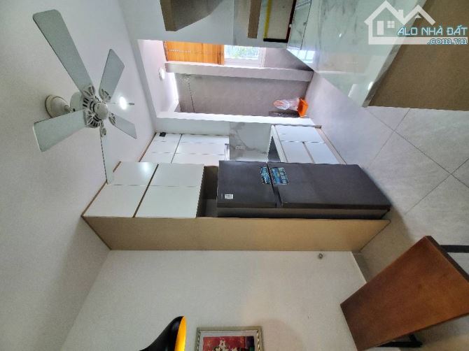 Căn Hộ Chung Cư Bàu Cát 2 , Tân Bình,Nhà Đẹp Ở Ngay,Sổ Hồng Riêng , Giá 2.15 Tỷ TL - 3