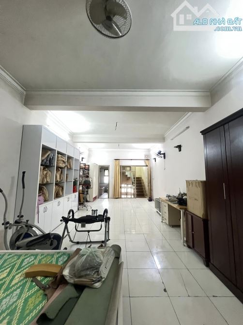 Bán nhà phân lô ngõ 238 Hoàng Quốc Việt – Sổ 61m*5 tầng, 2 thoáng, gara ô tô – Giá 21.5 tỷ - 3