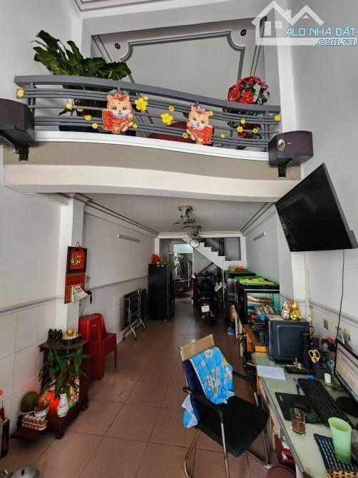 Bán nhà 4 tầng kinh doanh đường 2 tháng 4 gần Chợ Đầm Nha Trang - 3