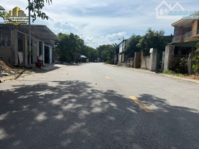 SIÊU PHẨM MẶT ĐƯỜNG KINH DOANH – CAO XUÂN HUY VINH TÂN 146,9m2 Đông Bắc đường 10m - 4