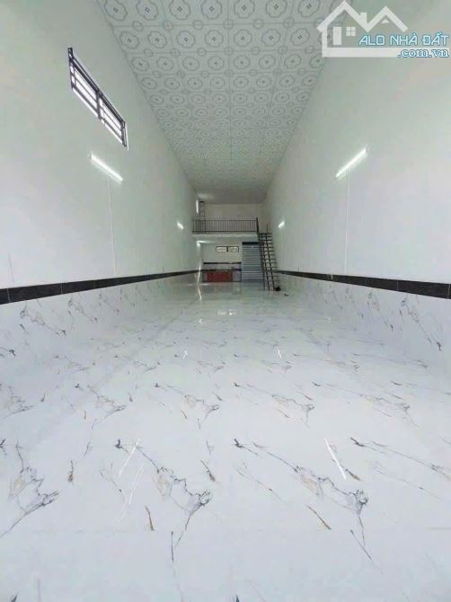Bán Nhà cấp 4, vị trí cực đẹp để KDoanh, buôn bán, VPCTy,...đoạn sung nhất Hoàng Quốc Việt - 4
