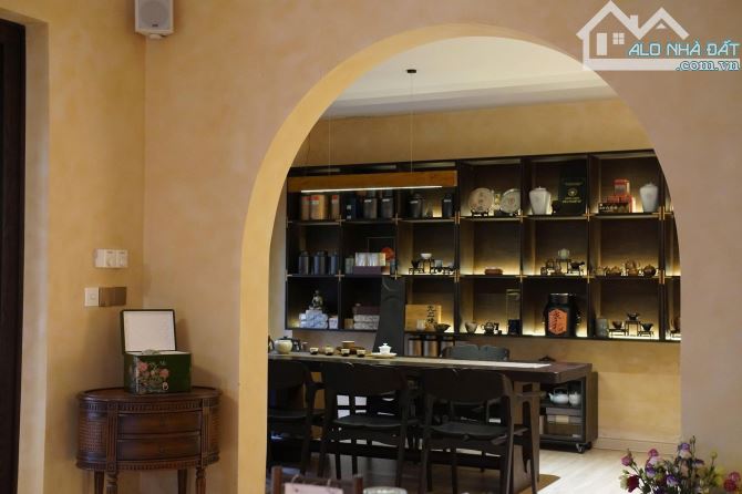 CHO THUÊ BIỆT THỰ SIÊU VIP THẢO ĐIỀN - XUÂN THỦY 14*20M  GIÁ CHỈ 79TR/THÁNG - 4
