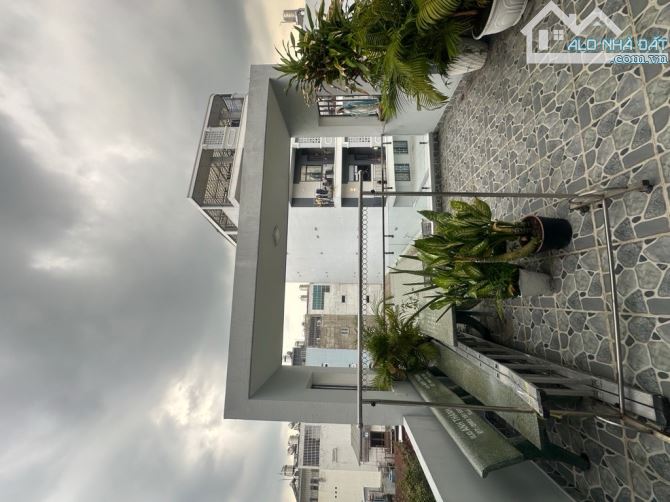 Bán nhà 3 tầng, sân thượng, hẻm oto thông, 64m2, Nguyễn Văn Khối, P11, Gò Vấp, SHR, 6.4tỷ - 4