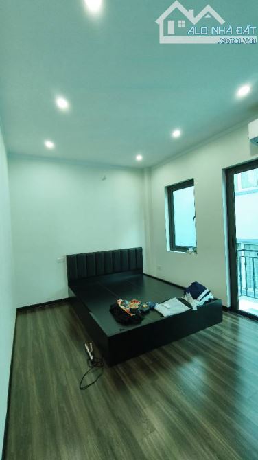 Chính chủ muốn bán căn nhà phố Bà Triệu - Hà Đông - Oto vào  - 42m2 - 4 tầng - Giá 7.4 tỷ - 4