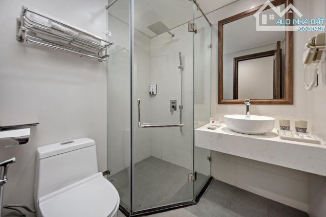 CHUYỂN NHƯỢNG KHÁCH SẠN 5 SAO MẶT BIỂN VIP NHẤT ĐÀ NẴNG – THU NHẬP 100 TỶ/NĂM - 4