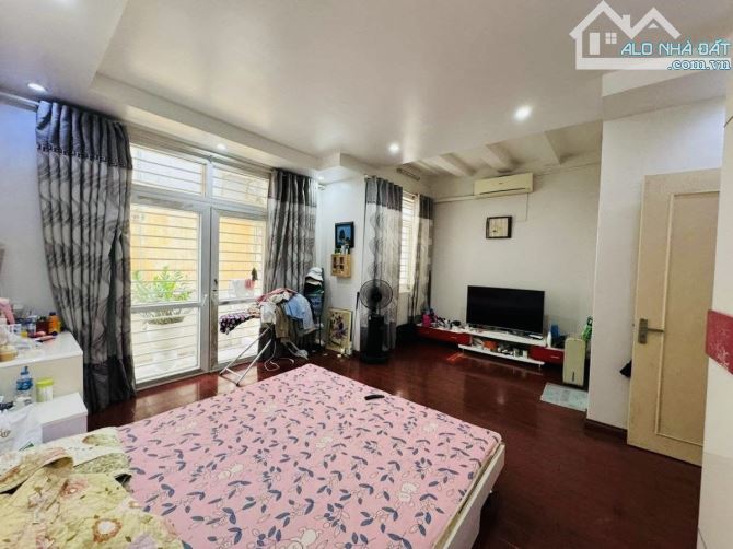 NHÀ PHÂN LÔ VIP NGÕ 61 LẠC TRUNG Ô TÔ TRÁNH VỈA HÈ MẶT TIỀN BỀ THẾ GIÁ TỐT NHẤT KHU VỰC - 4