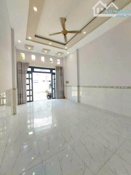 BÁN GẤP ĐẤT MẶT TIỀN THẠNH LỘC 52 – Q.12 – 1.233M2 (1.033M2 THỔ CƯ) – CHỈ 13,5 TỶ. - 4