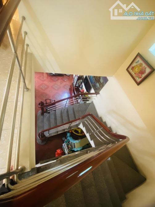 LÊ VĂN VIỆT – LÔ GÓC 2 MẶT TIỀN – ĐẤT 207M² – TẶNG BIỆT THỰ CỔ ĐIỂN – GIÁ  CÒN 19,8TỶ - 4