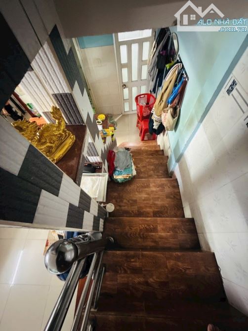 💓 SIÊU PHẨM – DÒNG TIỀN – GIÁP MẶT TIỀN HUỲNH TẤN PHÁT – QUẬN 7 🏠 DT:(27m²) giá chỉ 3.4 - 4