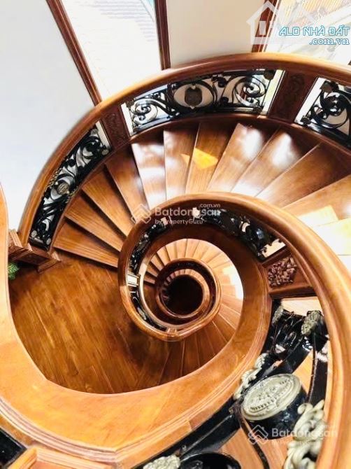 Bán Biệt Thự 70 Tỷ-Góc 2 Mặt Tiền 360m2(24mx15m) Khu Ven Sông Trần Não, Quận 2 - 5