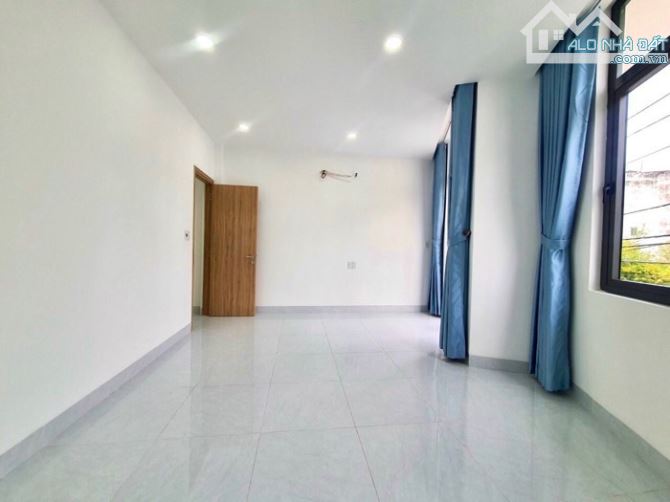 MẶT TIỀN KINH DOANH – NHÀ 3 TẦNG – DT 66M² _NGANG 6M – P.THẠNH MỸ LỢI – Q2 - 8,3 TỶ - 5