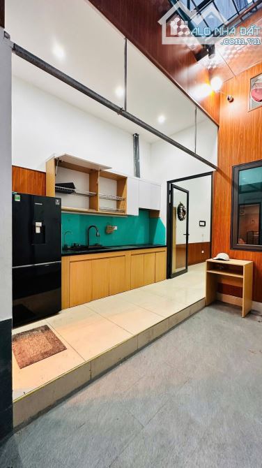 Bán mảnh đất Bạch Mai 51m2, mt 3.7m ngõ thông, oto 50m, thoáng sáng. Giá 147tr/m2