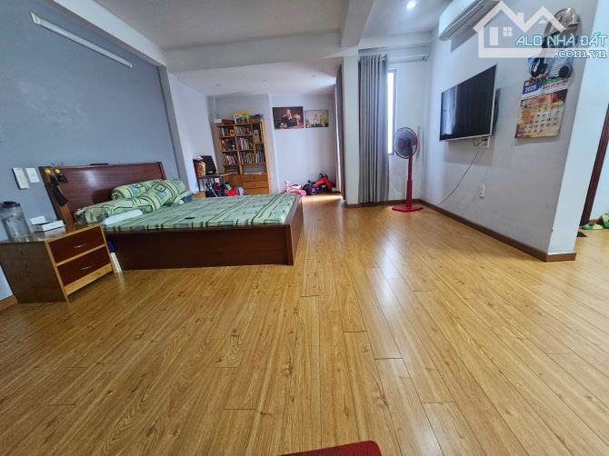 C/C bán nhà MT Lũy Bán Bích, 5 tầng, KD sầm uất, chỉ hơn 26 tỷ TL - 5