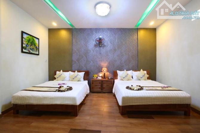 𝐊𝐇Á𝐂𝐇 𝐒Ạ𝐍 𝟐𝟕 𝐏𝐇Ò𝐍𝐆 – 𝐌Ặ𝐓 𝐓𝐈Ề𝐍 𝐇𝐎À𝐍𝐆 𝐃𝐈Ệ𝐔 240M2 – 𝐓𝐑𝐔𝐍𝐆 𝐓Â𝐌 - 6