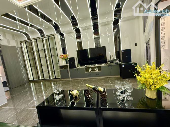 🛋️NHÀ ĐẸP 6 TẦNG – GARA Ô TÔ – FULL NỘI THẤT – THANG MÁY – PHẠM VĂN CHIÊU CHỈ 1 PHÚT - 6