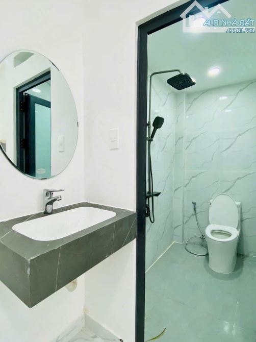 4❌11m, NHÀ BÁN 3 TẦNG, HẺM XE HƠI THÔNG, THỐNG NHẤT, P16 GÒ VẤP, 6 TỶ HƠN - 6