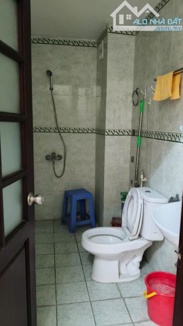 CHO THUÊ NHÀ 5 TẦNG FULL ĐỒ – NGÕ 28 TỨ LIÊN – 70M² – 4PN – CHỈ 18 TRIỆU - 6