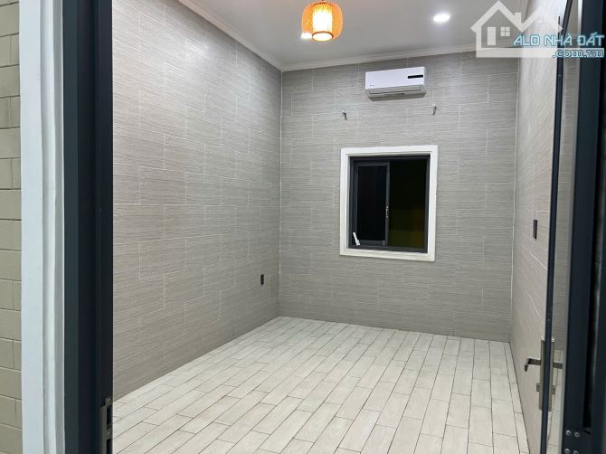 Bán nhanh nhà 3 lầu gần cầu Phú Long diện tích 122m full nội thất oto đậu trong nhà - 6