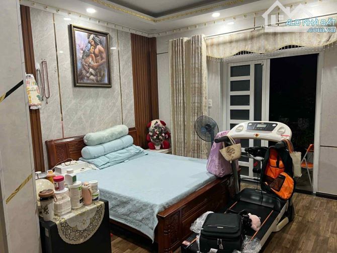 BÁN GẤP BIỆT THỰ ĐẸP LÀNG TĂNG PHÚ,4 TẦNG, MẶT TIỀN XE TẢI,GIÁ CHỈ 10 TỶ - 6