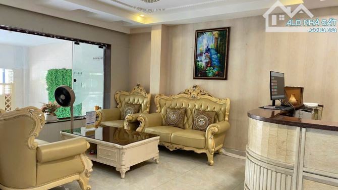 Khách sạn dòng tiền lãi suất 12% Khu Tên Lửa, 138m2 7 tầng thang máy 23 phòng - 7