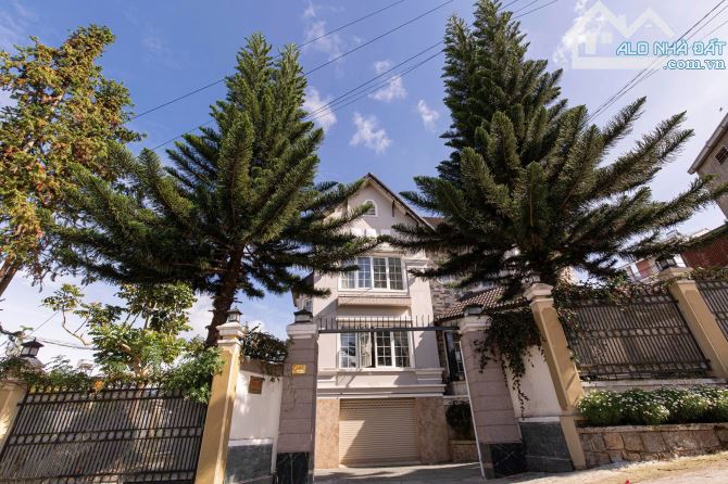 Biệt thự sân vườn Đà Lạt 435m2, 22 tỷ, Triệu Việt Vương, 11PN, cách chợ Đà Lạt 1km - 7